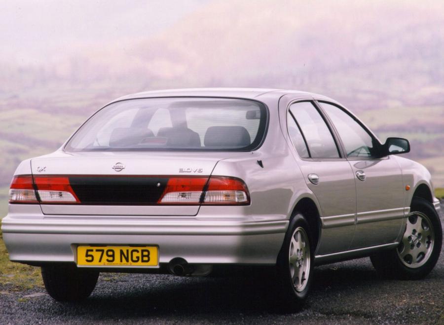  Nissan Maxima QX 1994 года  (UK) (фото 4 из 4)